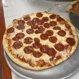 Pepperoni pizza