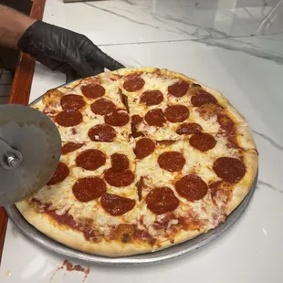 Pepperoni pizza