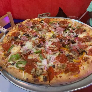 Deluxe pizza