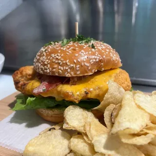 CRISPY CHICKEN AVOCADO