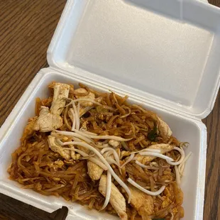 Chicken Pad Thai