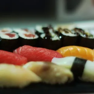Sushi Combo with Eel Roll