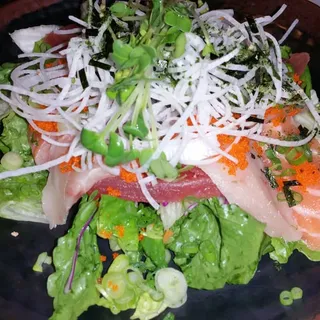 Sashimi Salad