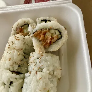 Spicy Yellowtail Roll