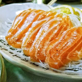 Salmon Sashimi