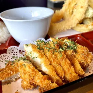 Close up of the texture of the Chicken Katsu.  Nice!