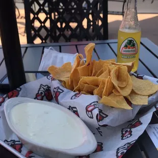 Queso and Chips