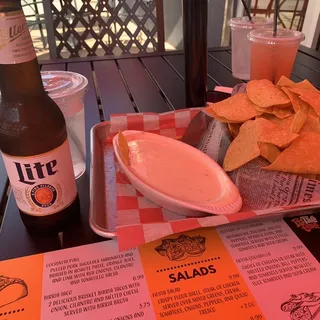 Queso and Chips