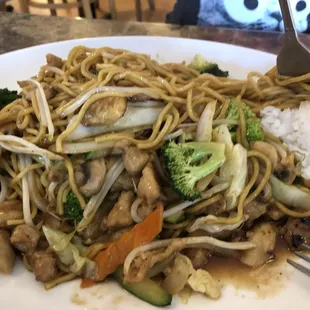 Chicken Yakisoba