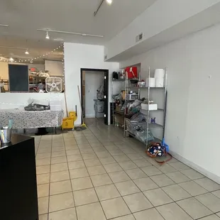 the kitchen and dining area