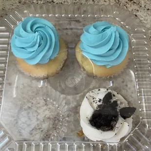 Blue Raspberry Lemonade and oreo cupcakes