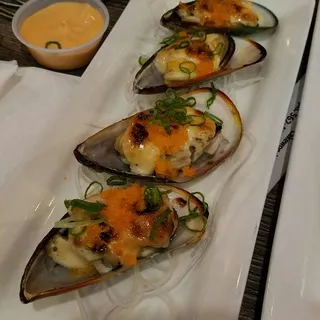 Baked Green Mussels