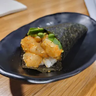 Spicy Scallop Handroll $6.75