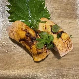 Seared Salmon Sushi