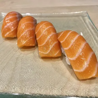 Salmon Sushi