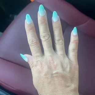 I Nails Spa nice turquoise ombre