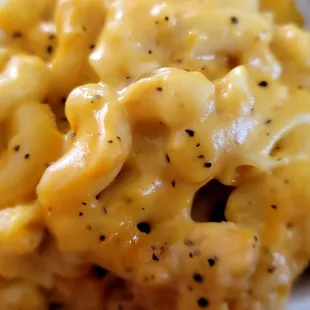 Mac and cheese, with a little kick!