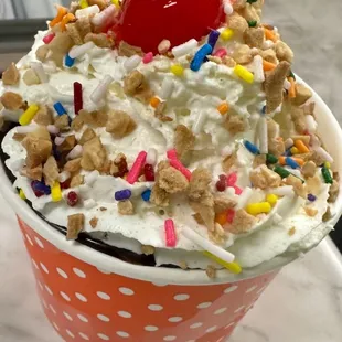 Large Sundae