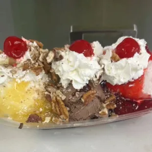 Classic Banana Split