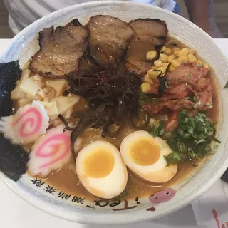 Y30. Kimchi Miso Ramen