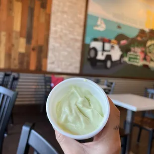YUMMY AVOOO SMOOTHIE!