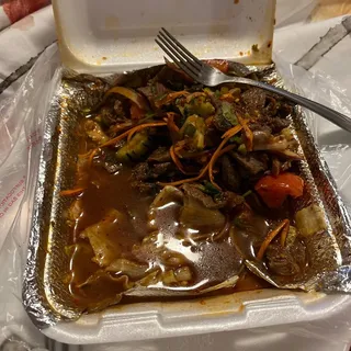 I28. Beef Salad