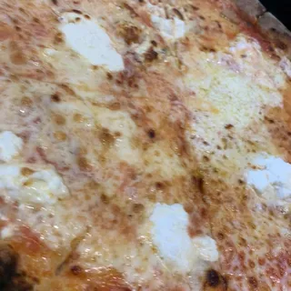 Pizza Quattro Formaggi