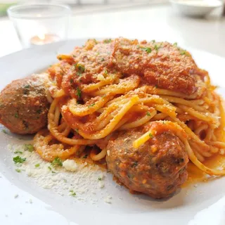 Spaghetti with Meatballs Pasta
