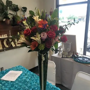 Custom flower arrangements for your sweetheart.