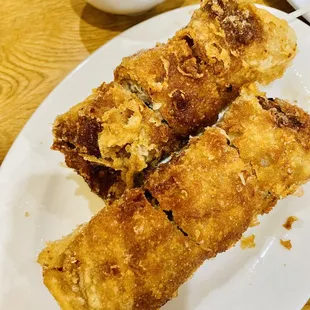Super crunchy pork egg rolls (#A6)