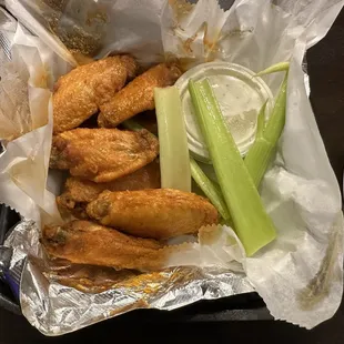 1lb Buffalo wings (mild)