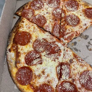 12" GF pepperoni and parmesan