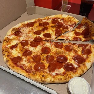 16" pepperoni