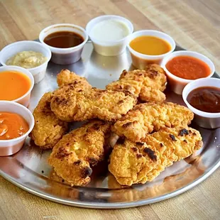 Soooo many sauces to pick from!