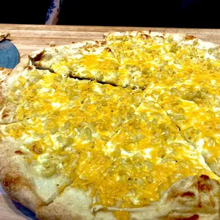 Mac and Cheese Pizza