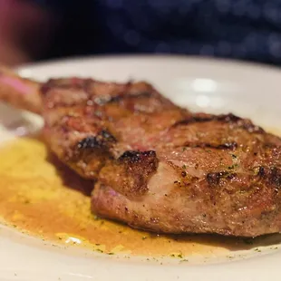 Iavarone's Steakhouse & Italian Grill