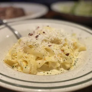 Side of the Fettuccine Alfredo is a must order. Absolute perfection. Can't wait to order this again :)...