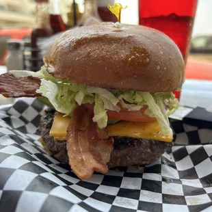 Bacon avocado burger