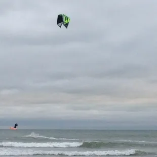Kite surfin :)