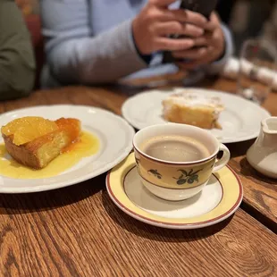 Desert and decaf coffee