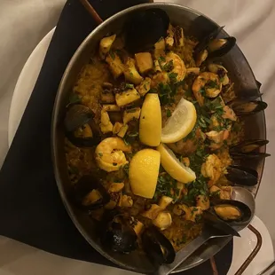 Paella mixta
