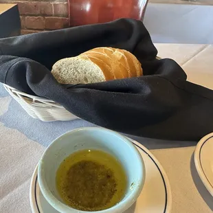 Bread with olive oil dipping sauce