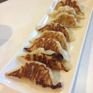 Gyoza ( ) - Pan Fried Dumplings