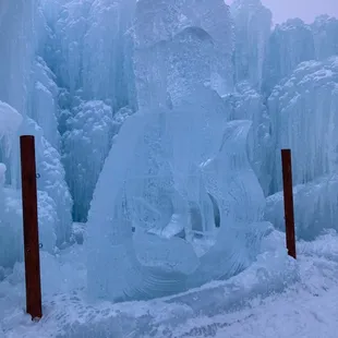 Ice sculpture