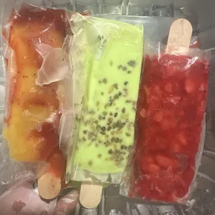 Three paletas (mango champs, pistachio &amp; fresa) to-go!
