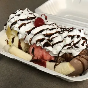 Classic Banana Split