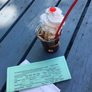 "Dusty Road" Sundae . . .