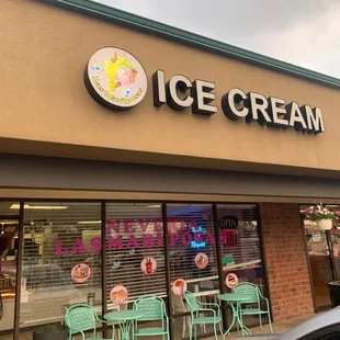 he outside of the store