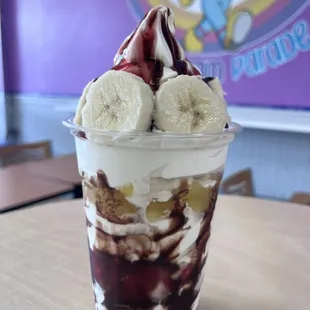 Vertical banana split