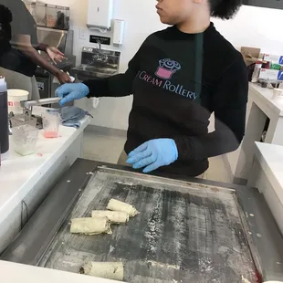 Rolled ice cream